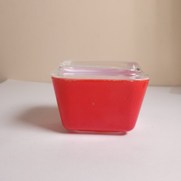 Vintage Pyrex Red Refrigerator Dish 501-B 1.5 Cup 501C Glass Lid Mid-Century - Picture 1 of 16